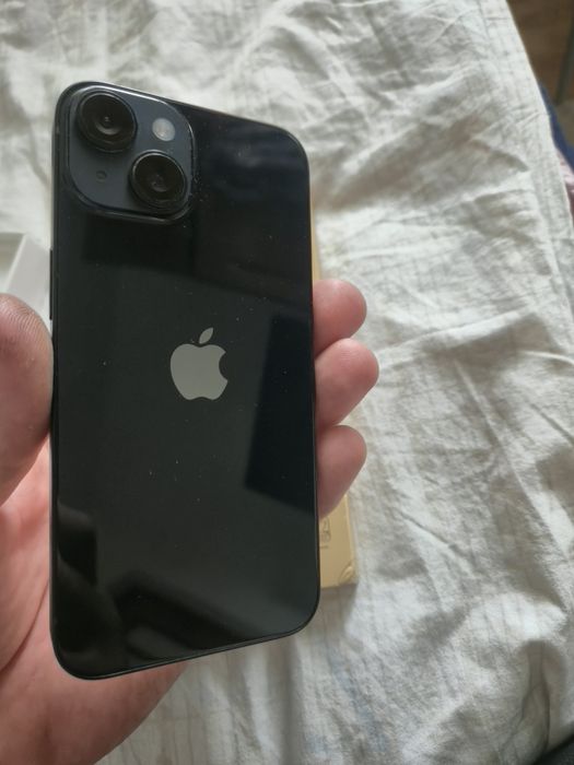 De vânzare iPhone 14
