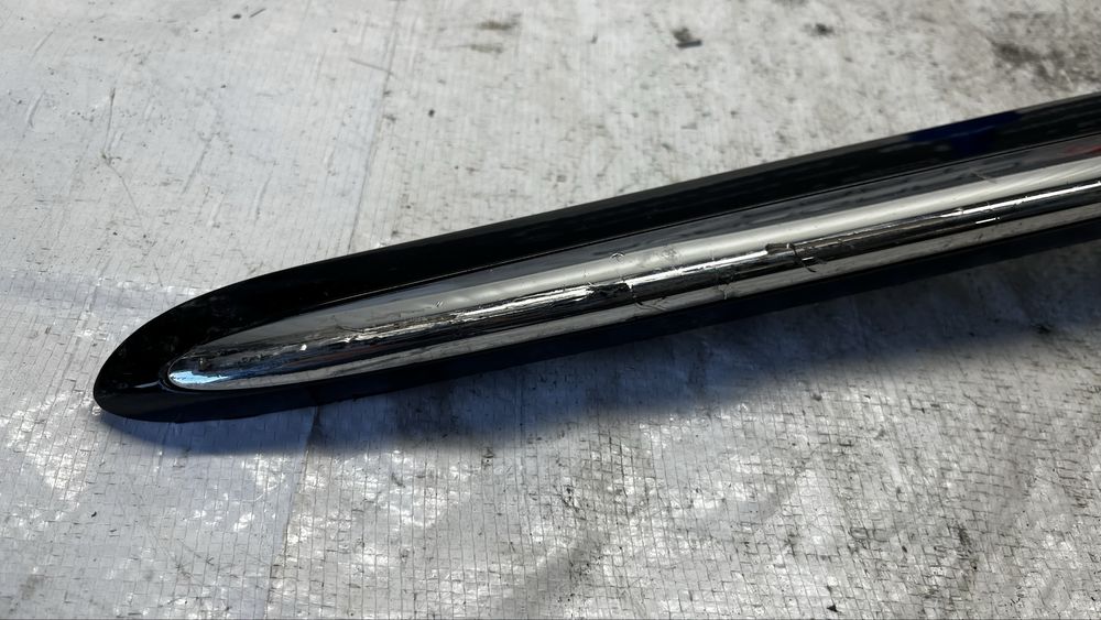 2 броя Mercedes A W177 предна лайстна