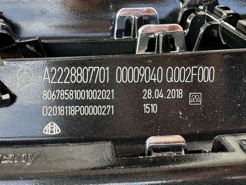 Grila frontala / Grila bara fata Mercedes / Maybach S W222 2013-2020