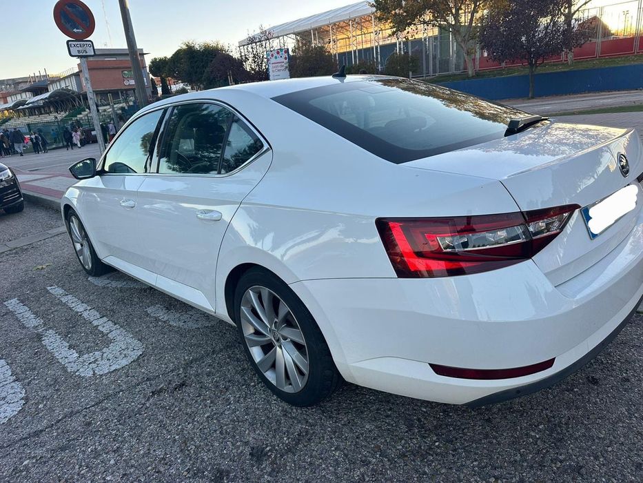 Vand Skoda Superb 2.0d 150cp Euro6