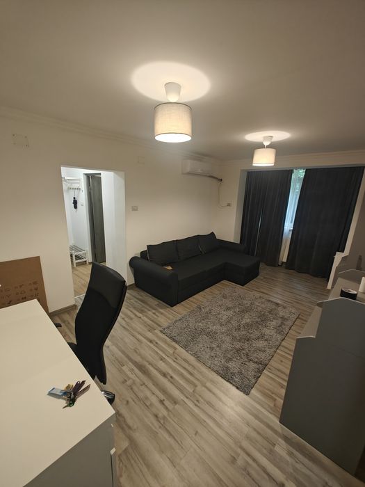 Închiriez apartament 2 camere
