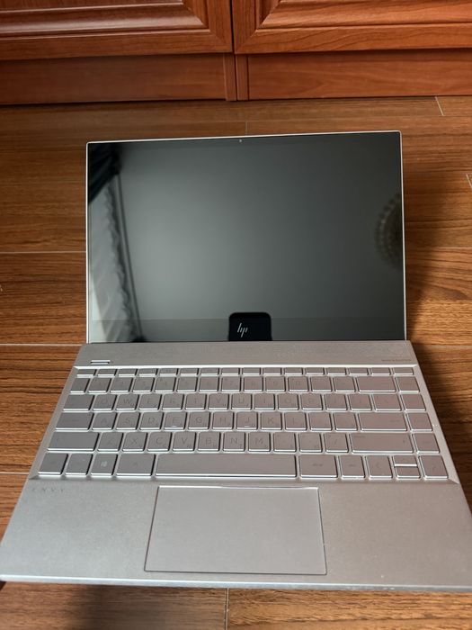 Ноутбук HP Envy 13