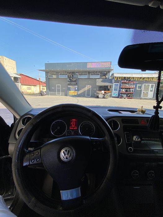 Volkswagen Tiguan 2009 2.0 TDI