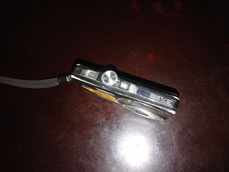 Продам фотоаппарат Кэнон.