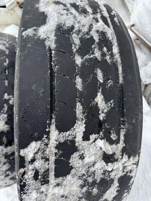 Продам два рулевых колеса с дисками, б/у