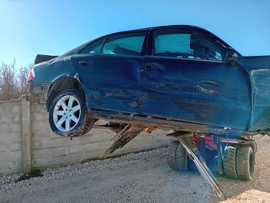 Мерцедес Е 270 W211 / Mercedes E classa W211 2.7 CDI  НА ЧАСТИ