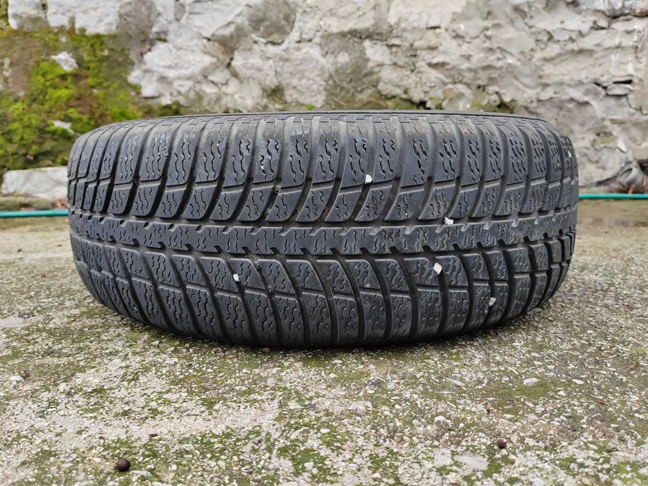 185/60/14 1бр.Kumho Зимна гума