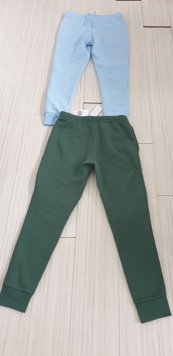 Lacoste Slim Fit Mens Size M НОВО! ОРИГИНАЛ! 2Броя Мъжки Долнища!