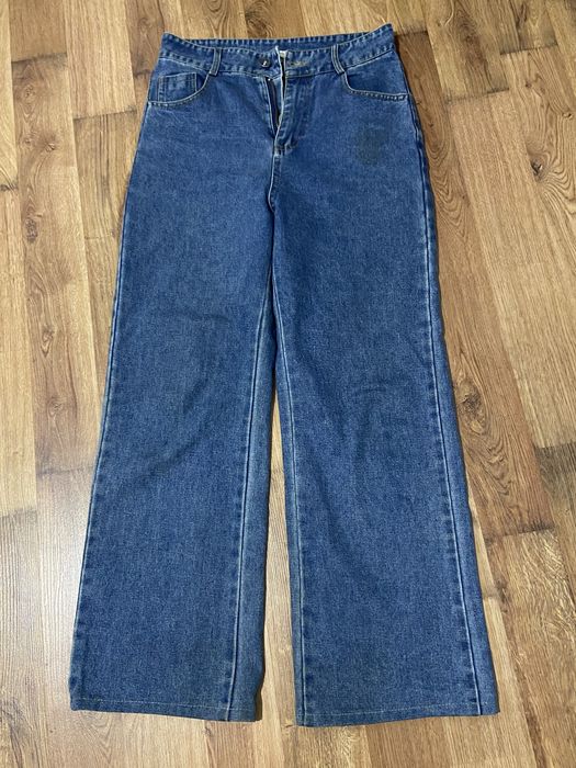 Разгрузка гардероба срочно