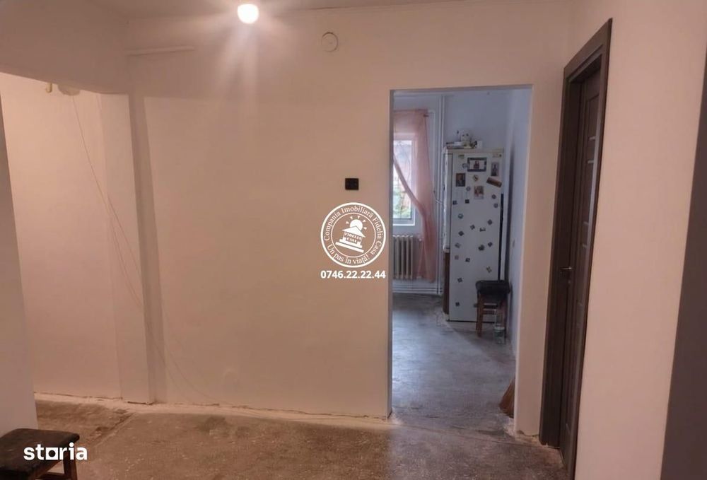 Apartament 3 camere, decomandat, 65 mp - Centru