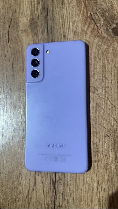 Продам Samsung S 21 FE
