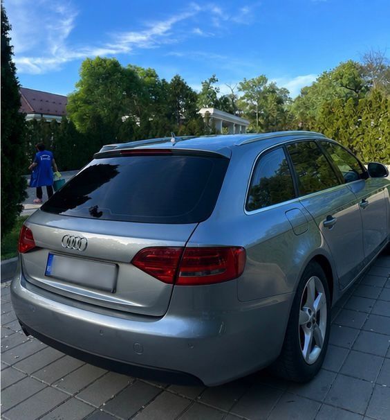 AUDI A4 2009 — imagine 3
