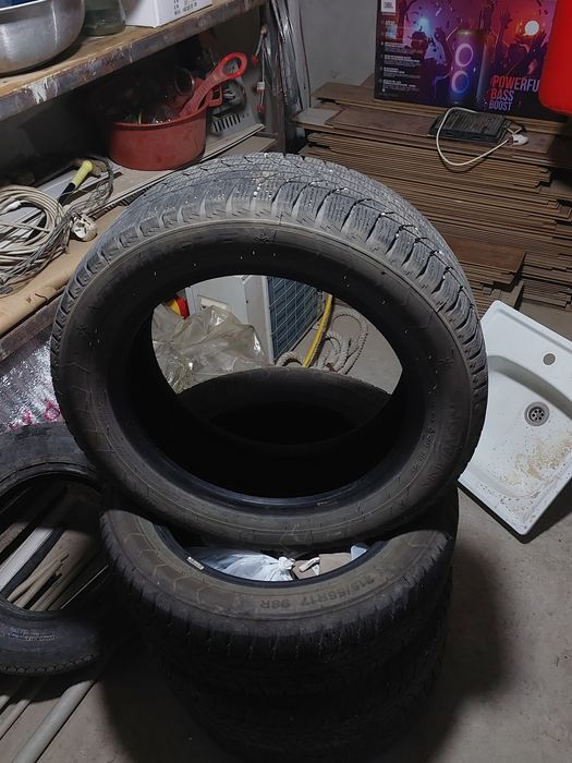 Продается зимняя резина