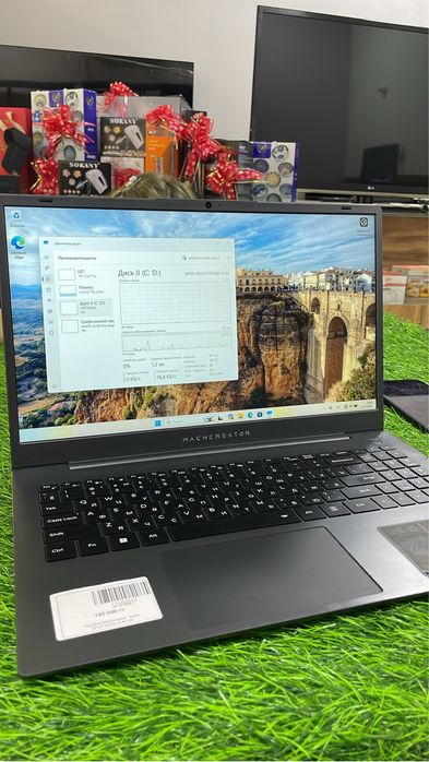 Ноутбук Machcreator ,core i5-10