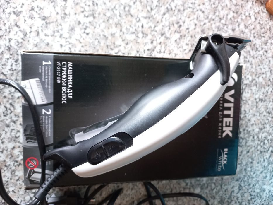 Электробритва VlTEK.