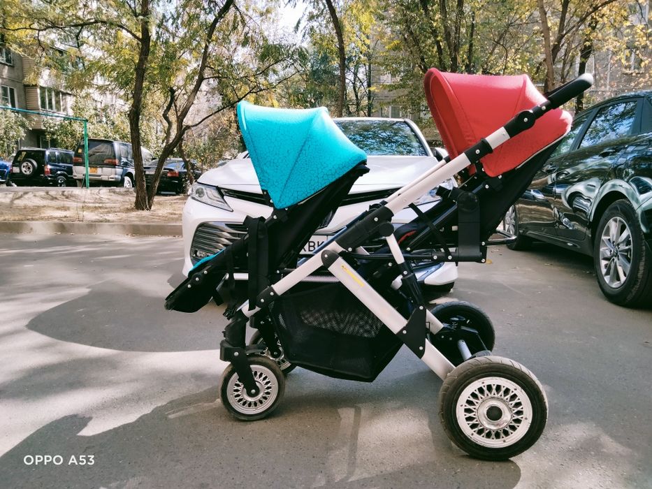 Коляска для двойни