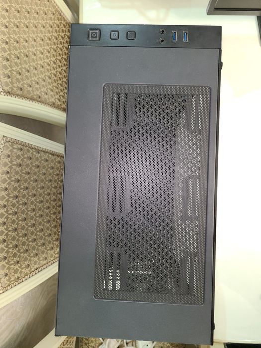 Фирменный Кейс GIGABYTE