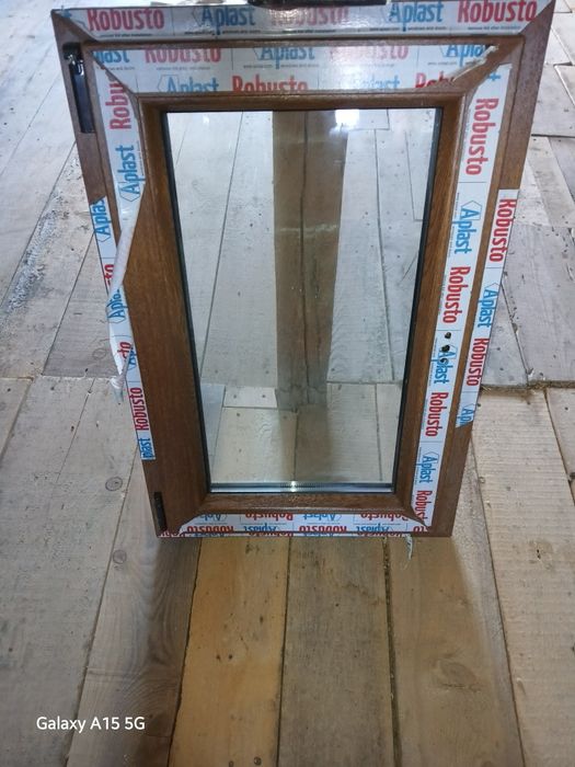 Geam termopan  PVC