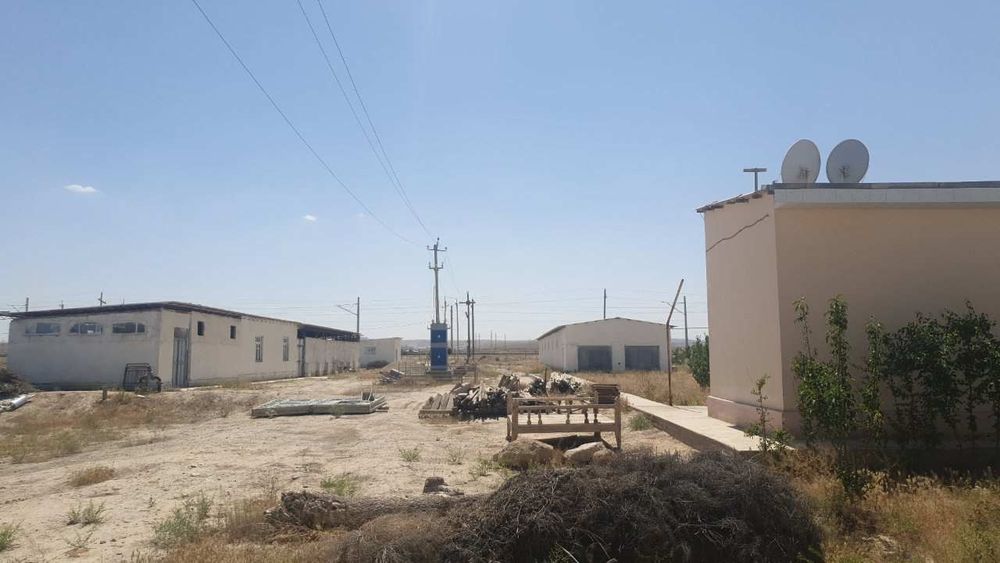 Зудлик билан Навоийда Нотурар жой Сотилади, 2.20 Гектар