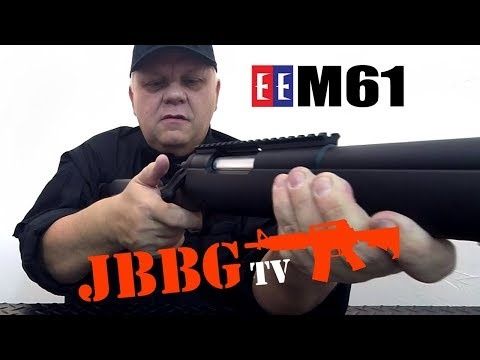 Arma airsoft cu luneta