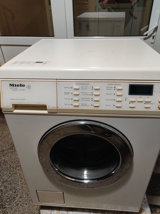 Masina spalat rufe Miele pentru piese sau dezmembrez