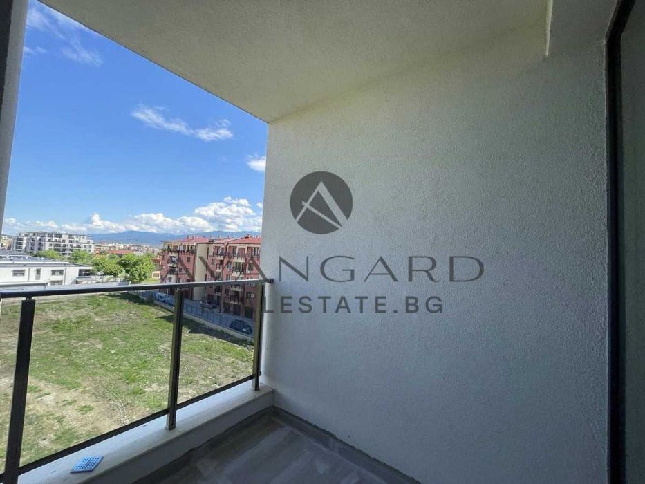 Продава се Двустаен апартамент в Пловдив, Остромила - 70 кв.м за 1643 €/кв.м - Снимка #6