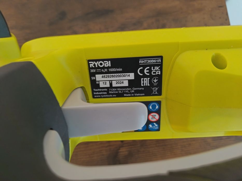 Aparat tuns gard viu Ryobi 36V, lama 60cm-ca nou