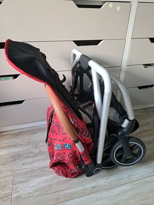Лятна количка Cybex Eezy S +  (Лимитирана серия Karolina Kurkova) + Дъждобран