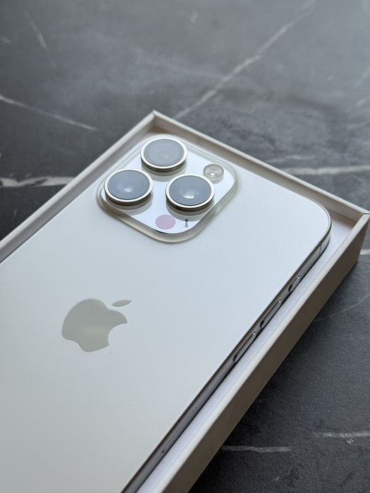 IPhone 15 Pro Max Silver 256GB