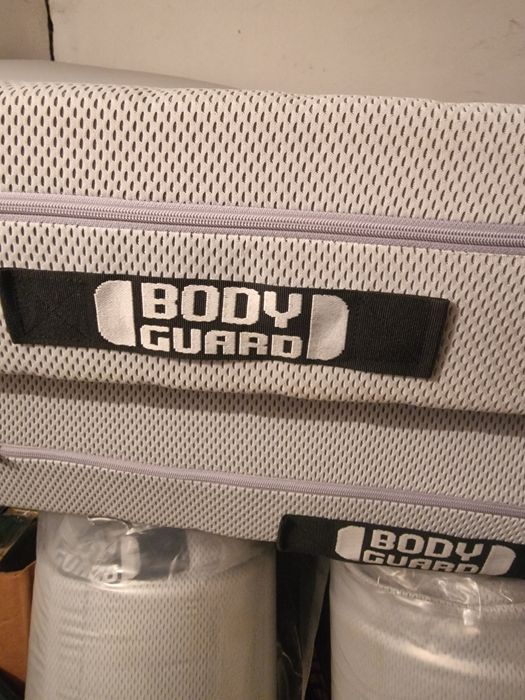 De vanzare saltea 1m×200m