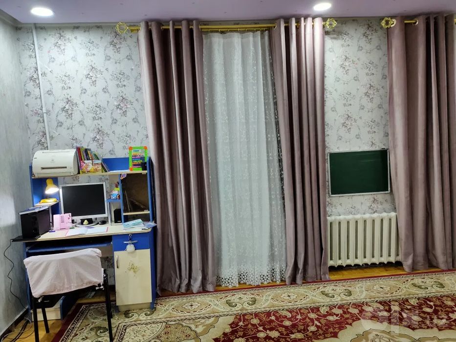 Сдаётся 10-комн Яккасарайский район, 450 м²