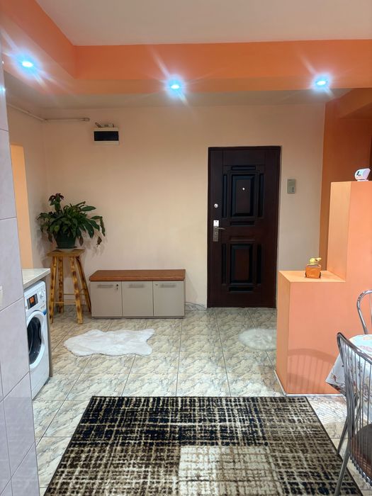 Apartament de închiriat zona CFR