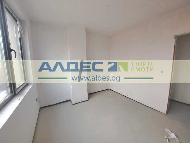 Компактен четиристаен ап. в нова сграда в Сухата Река!