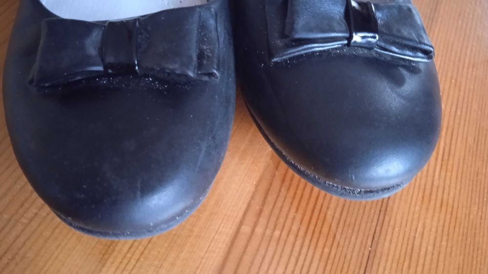 Черни официални обувки 35 номер