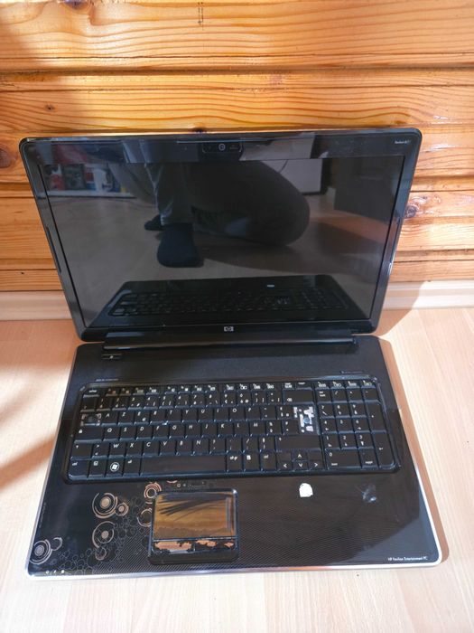 laptop incomplet HP Pavilion DV7-2130 SB - pentru piese -