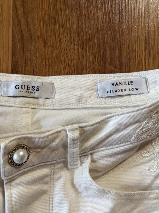 Дънки Guess оригинални