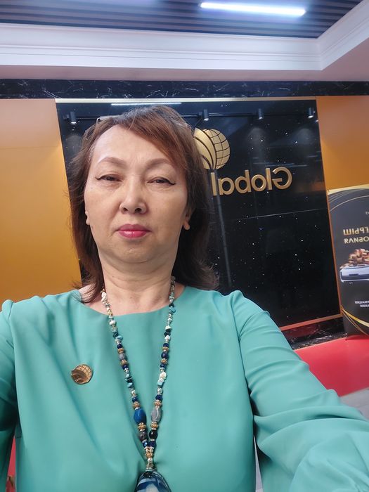 Кофта в хорошем состоянии