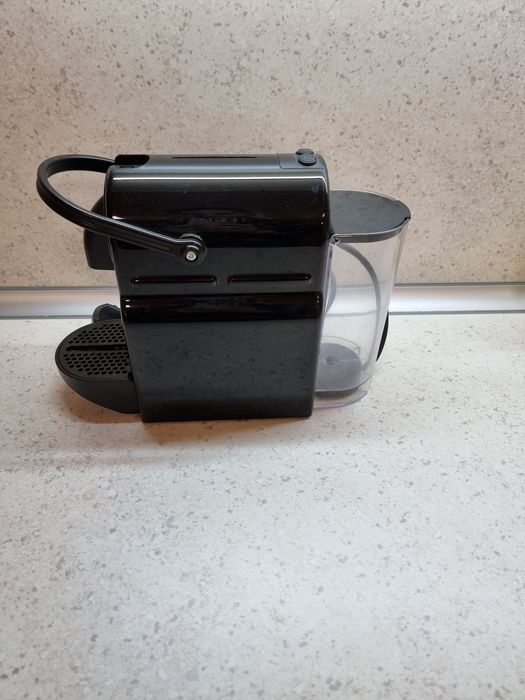 Кафемашина Nespresso Inissia