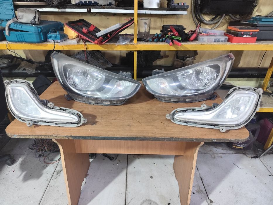 Продам фары hyundai accent