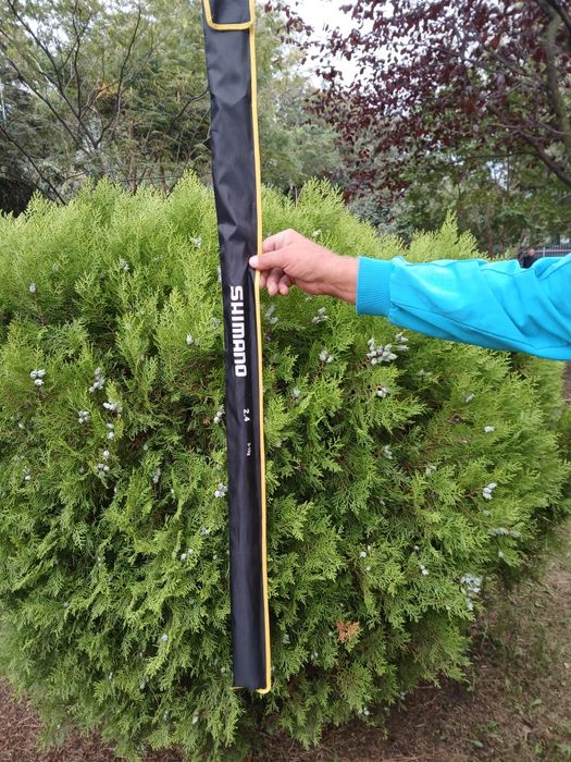 Продавам спининг Shimano акция 3 15 2.40 м