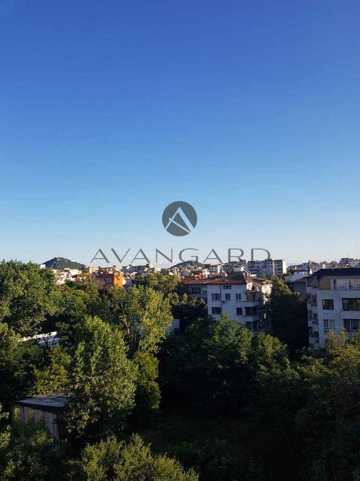 Продава се Многостаен апартамент в Пловдив, Кючук Париж - 96 кв.м за 1047 €/кв.м - Снимка #5