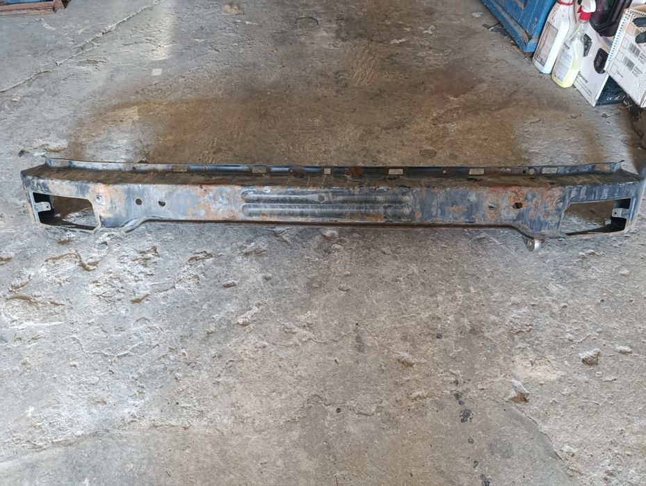 Продам швеллер пассат б 3 передний