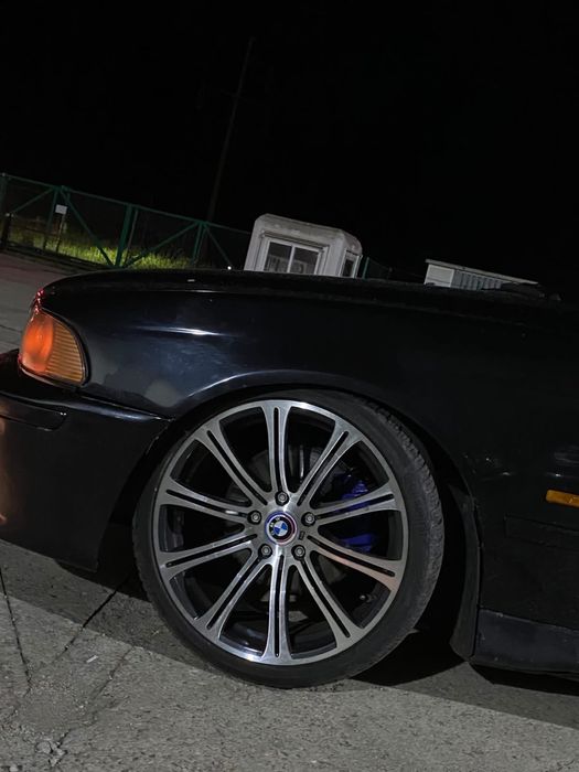 BMW 5 Series 2000 — imagine 5