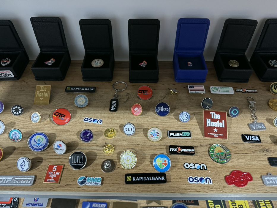 Значки на заказ Значок, Эмблема, брелки