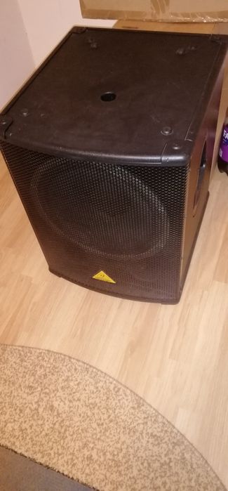 Subwoofer Behringer 15 inch