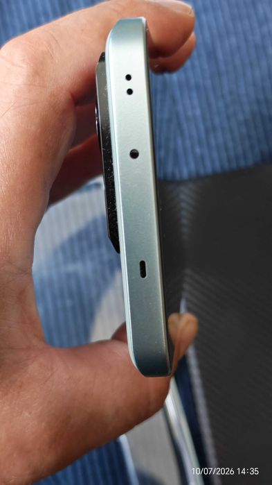 Продавам Xiaomi 13 t