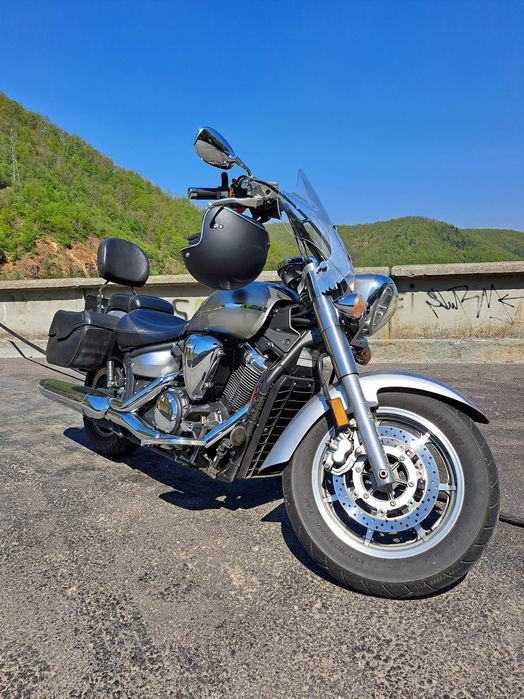 Motocicletă Yamaha xvs1300 cc