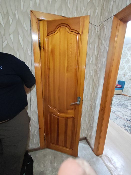 Продам межкомнатные двери