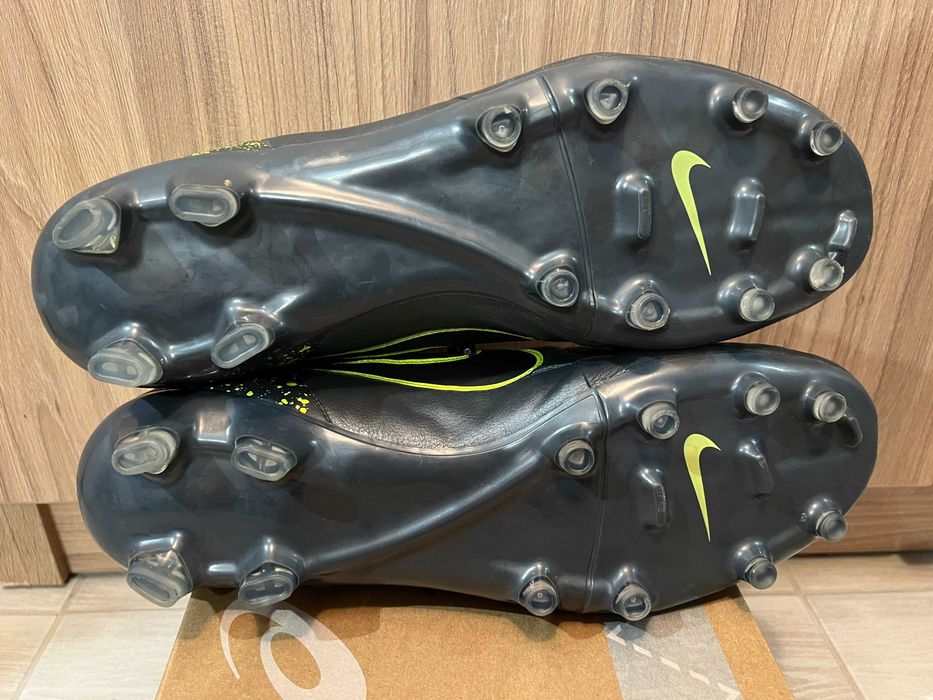 nike tiempo LEGACY бутонки ,калеври, футболни обувки номер 47