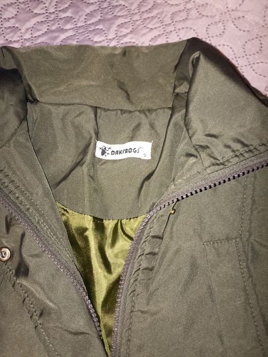 Дамски якета и тренчкоти